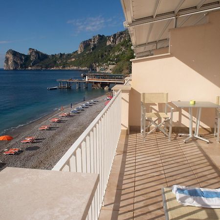 Taverna Del Capitano Marina del Cantone Экстерьер фото