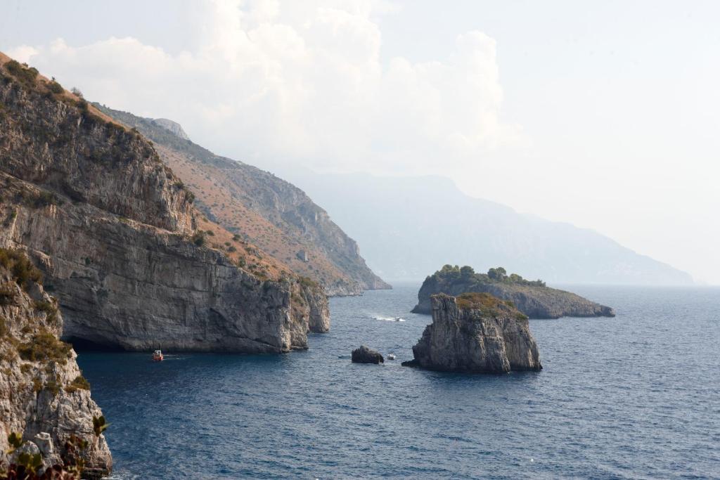 Taverna Del Capitano Marina del Cantone Экстерьер фото